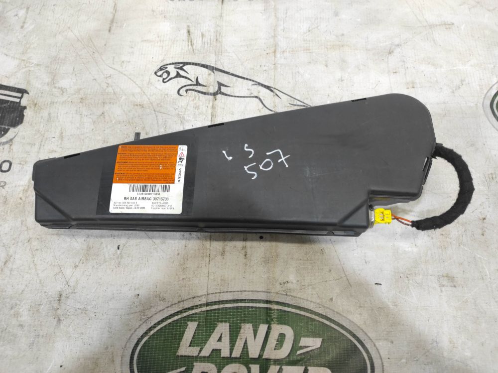 Airbag кресла правый Volvo XC70 2008 - 2015