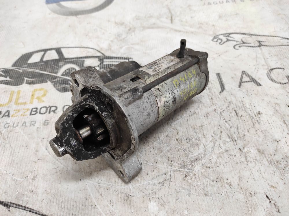 Стартер BOSCH Volvo S40 V50 C70 C30 2.0D D4204T
