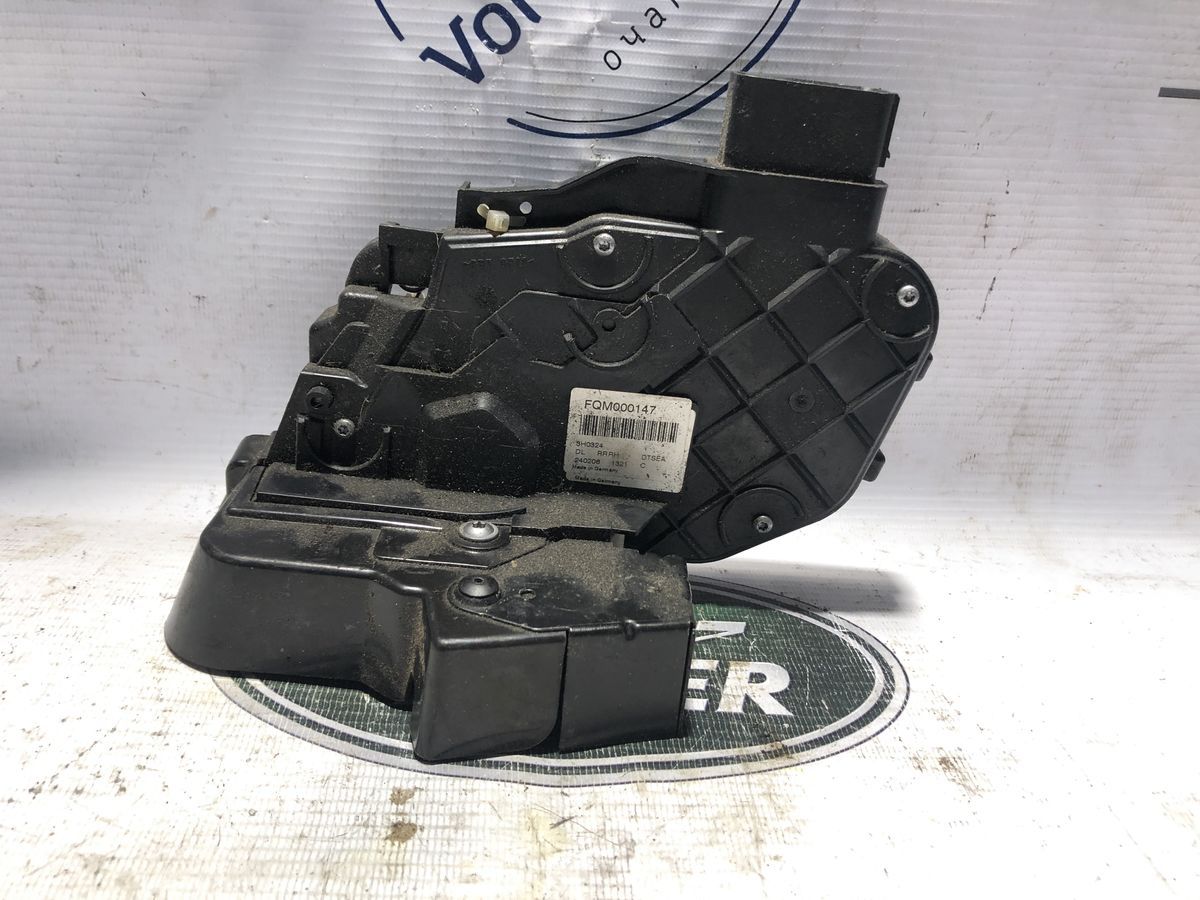 Замок двери задней правой Land Rover Discovery (L3