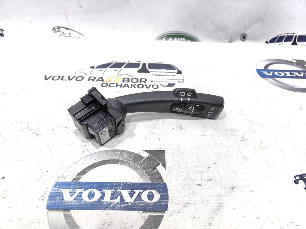 Переключатель подрулевой Volvo XC60 XC70 31456042