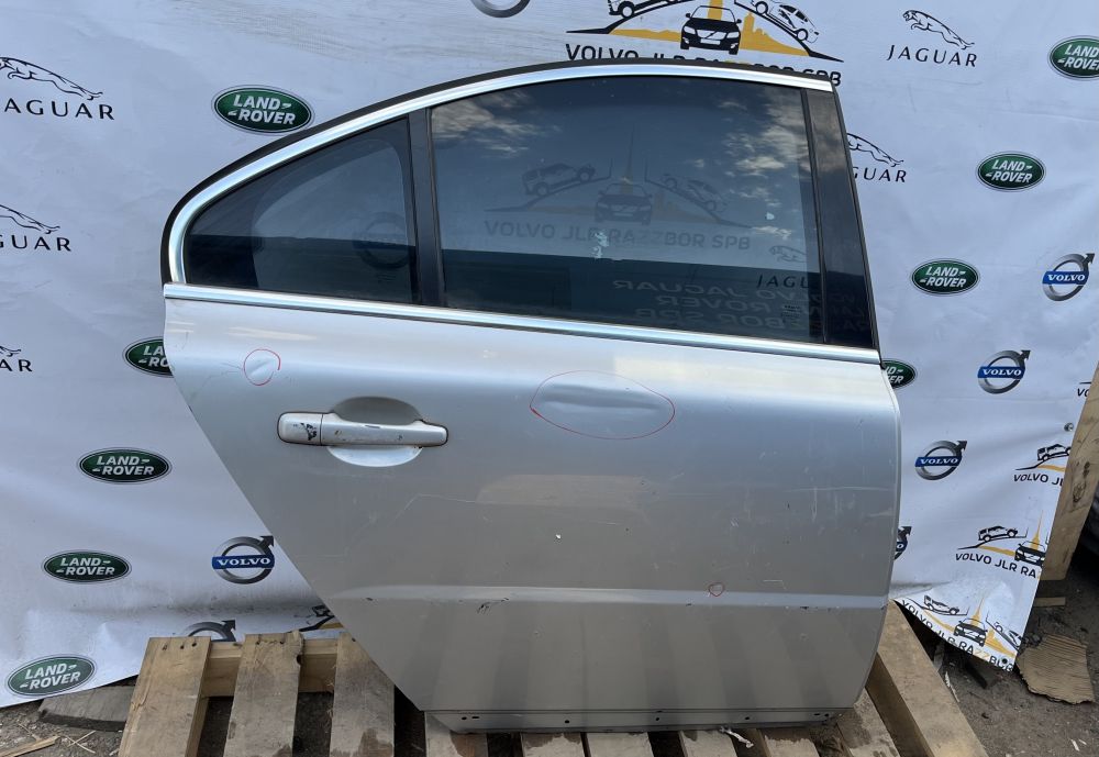 Дверь задняя правая в сборе Volvo S80 P3 дефект