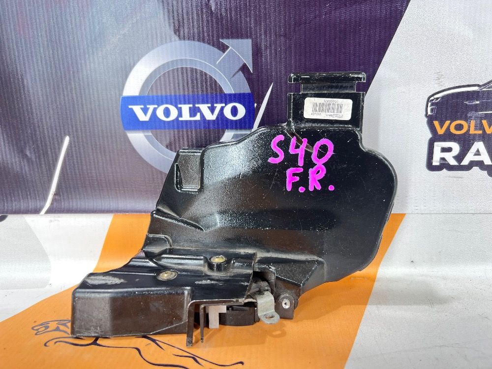Замок передней правой двери Volvo S40 XC70 XC60