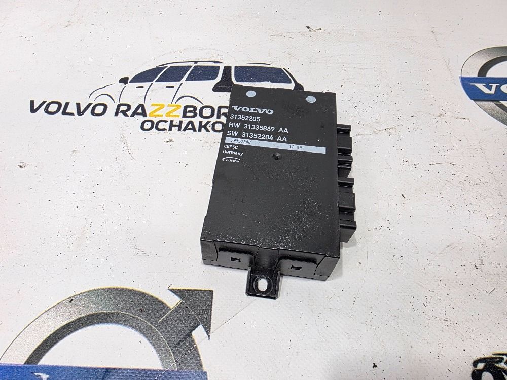 Блок управления крышкой багажника Volvo XC70 P3