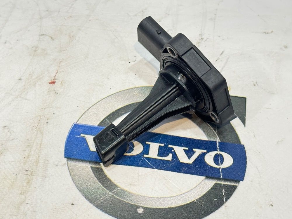 Датчик уровня масла Volvo