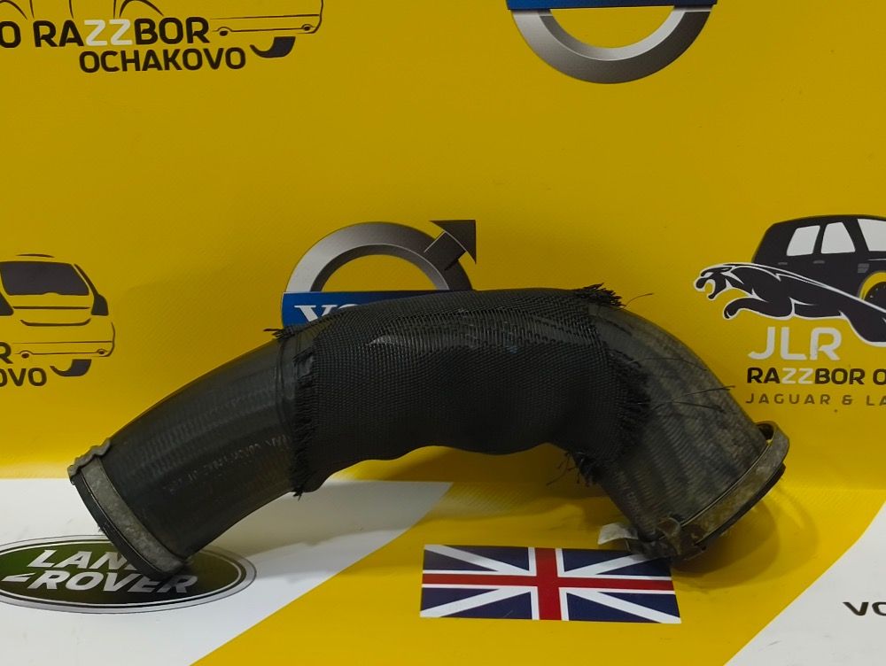 Патрубок интеркулера Volvo XC60 XC70 D4204T14 2.0D