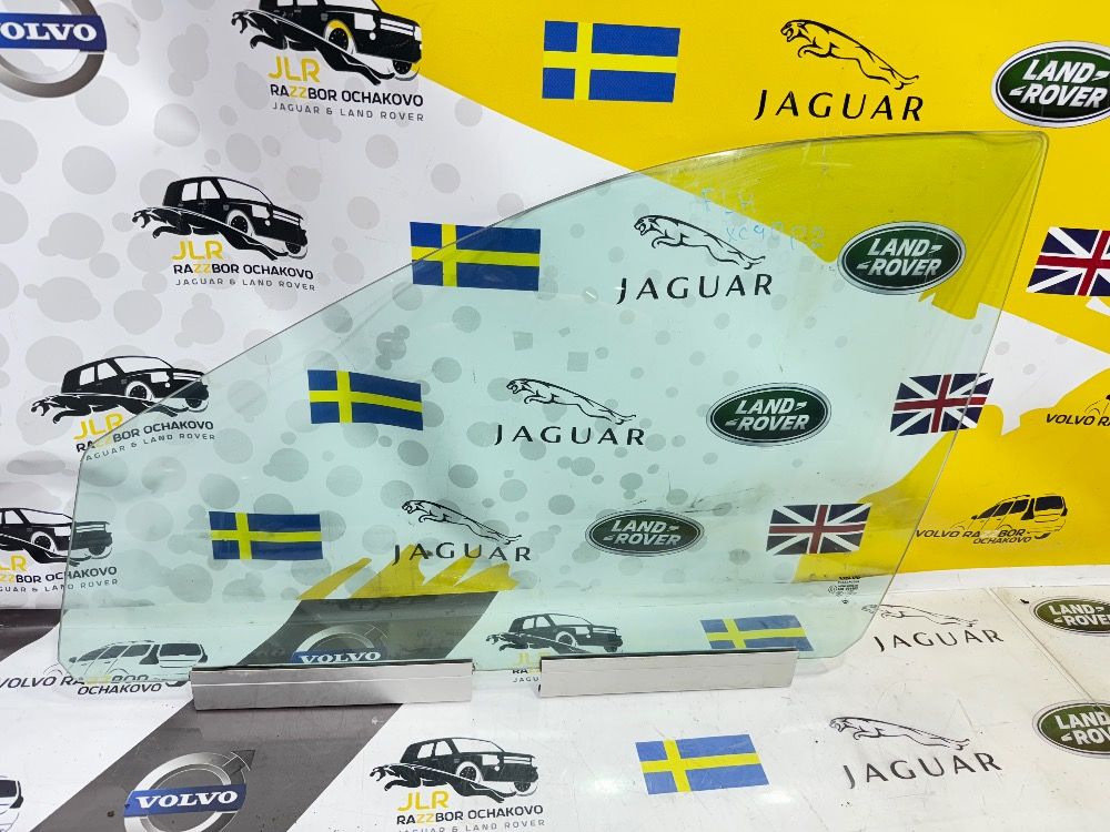 Стекло переднее левое Volvo XC90 2002-2014 WRG
