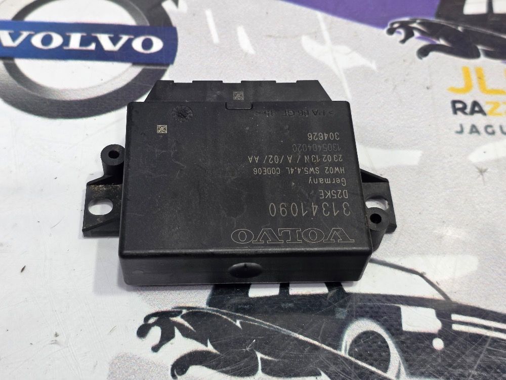 Блок парктроников Volvo XC60 XC70 S80 31341090