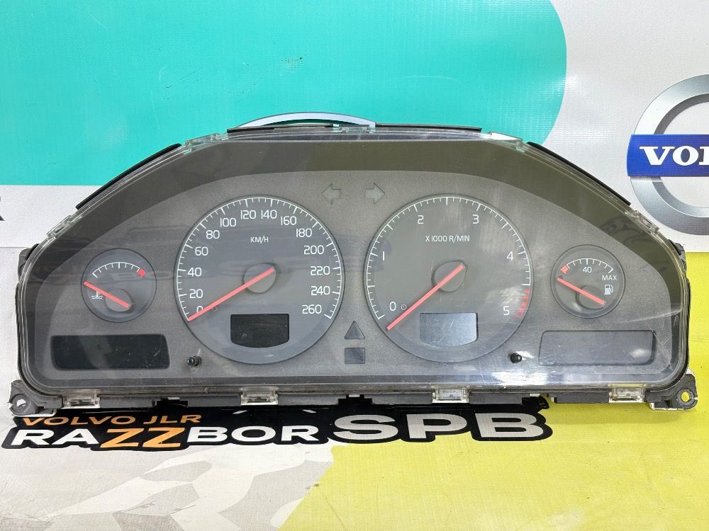 Панель приборов Volvo S80 1998-2003 KMH Дизель