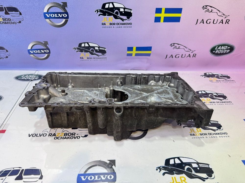 Поддон двигателя Volvo 31316978 Дизель 2009-2013