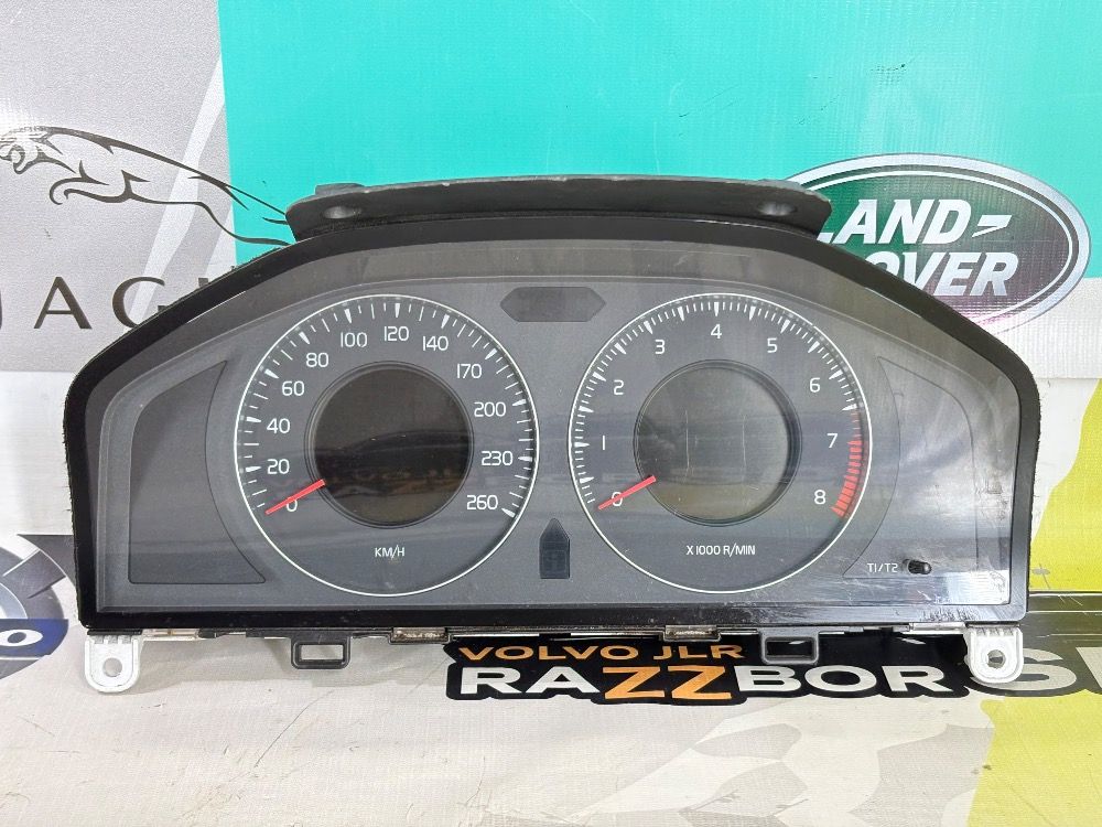 Панель приборов Volvo S80 XC70 S60 XC60 31254534