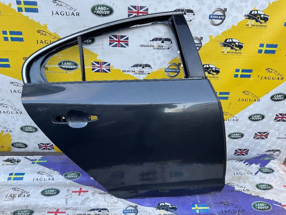Дверь задняя правая Volvo S60 2010-2018 цвет 492