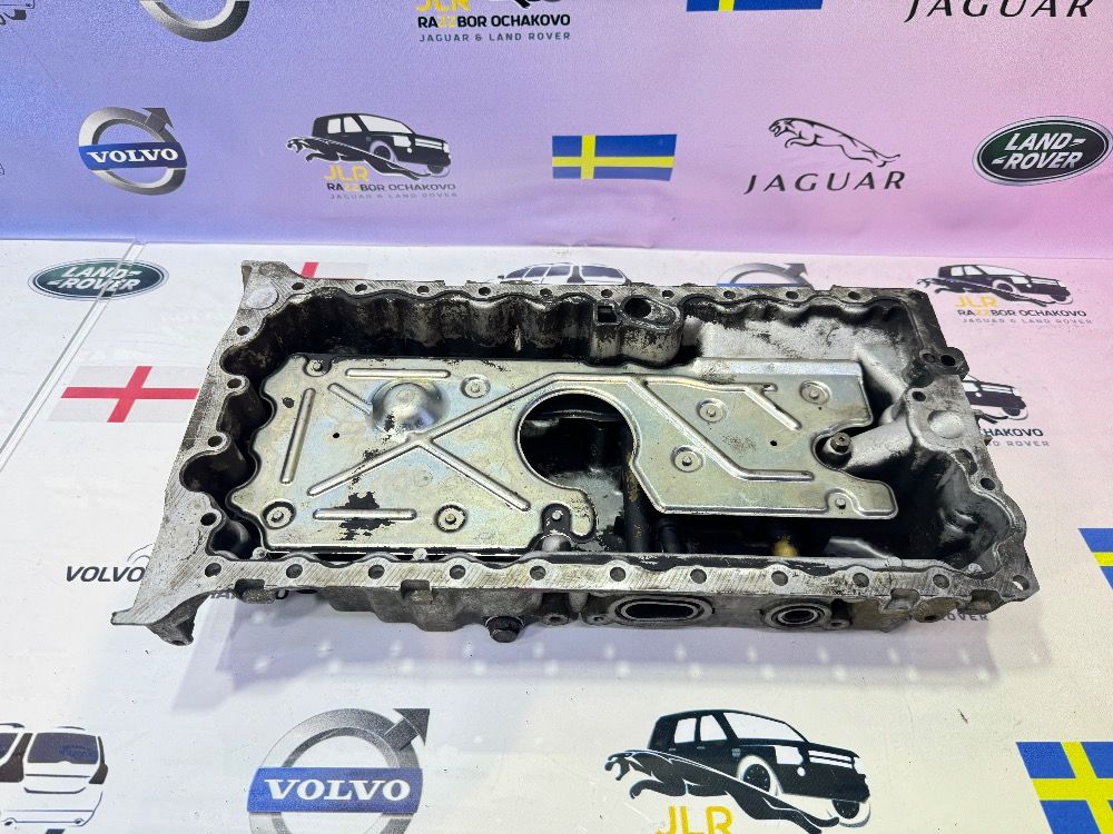 Поддон двигателя D5 Volvo XC70 V70 XC60 2007-2009