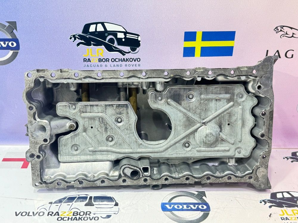 Картер двигателя Volvo  Дизель 2009-2013 D5