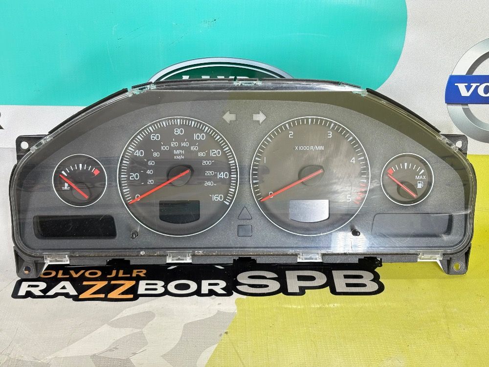 Приборная панель Volvo XC90 2006-2014 MPH