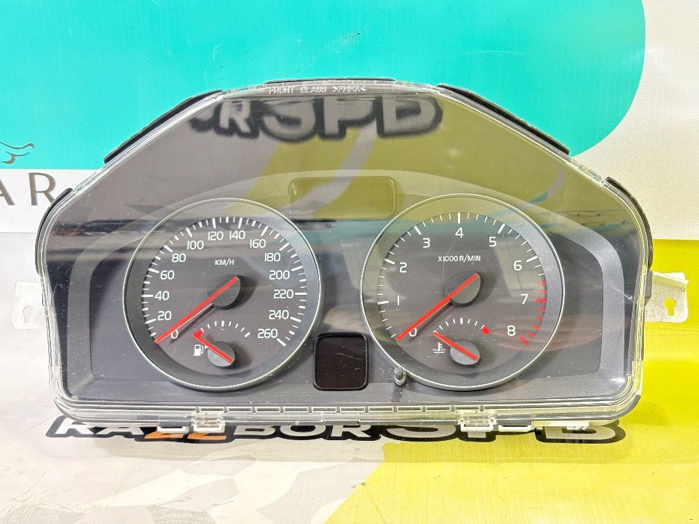Приборная панель Volvo V50 S40 C30 C70 410T бензин