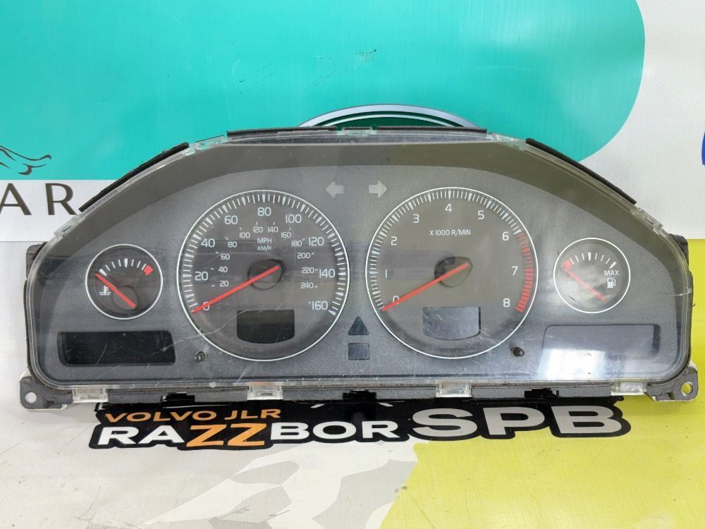Приборная панель Volvo S80 S60 XC70 30746103 MPH