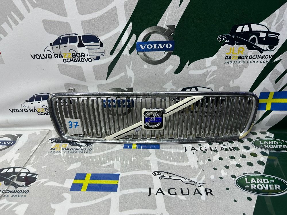 Решетка радиатора Volvo V70 2000-2007 Дорест