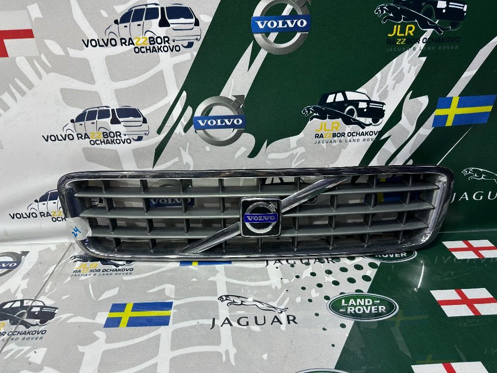 Решетка радиатора Volvo XC90 рестайлинг 07-10