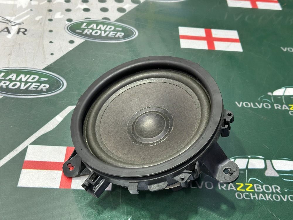Динамик передней двери Volvo XC90 2 Ohm 30797139
