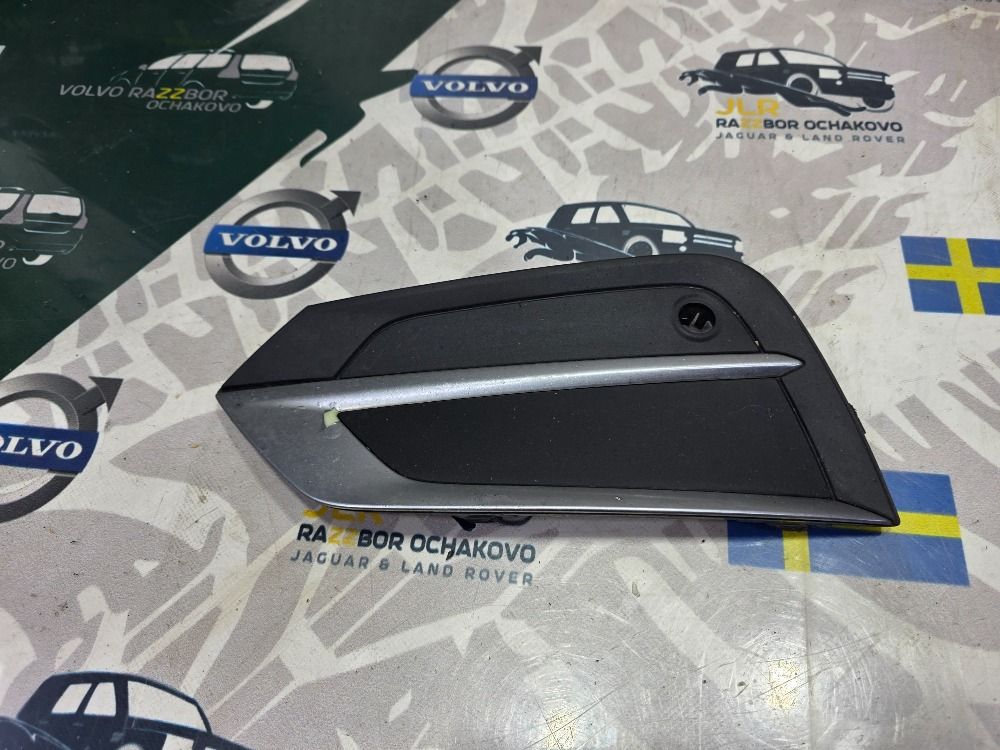 Заглушка переднего бампера Лев Volvo XC60 31449212